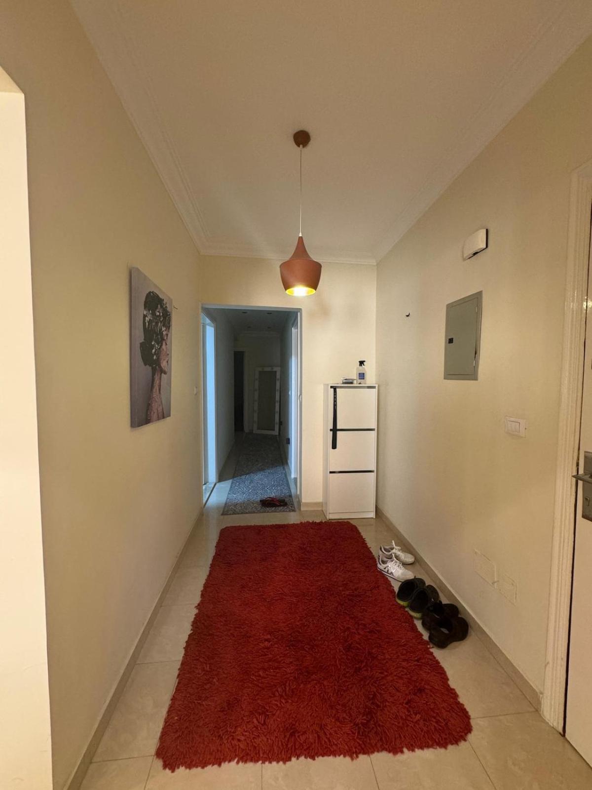 Apartment In New Auc Avenue