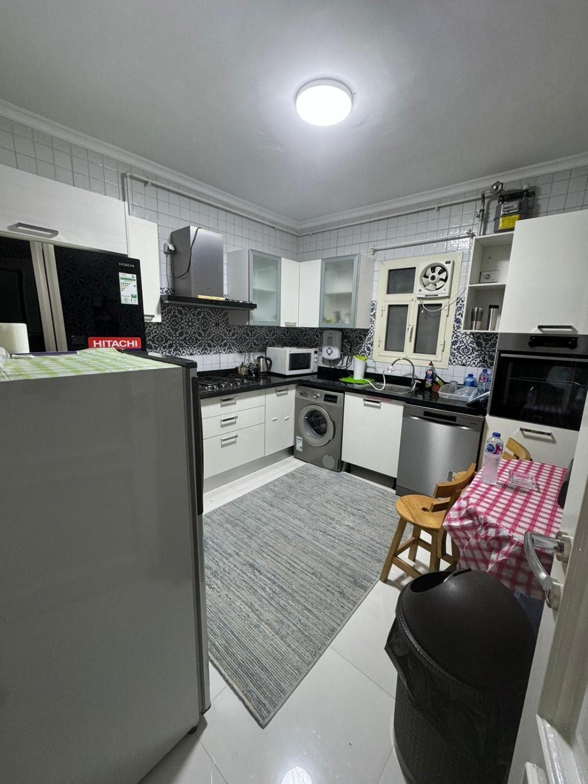 In New Auc Avenue Apartment *