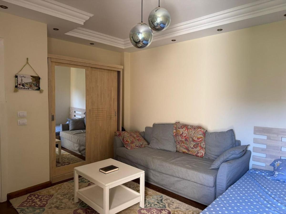 In New Auc Avenue Apartment